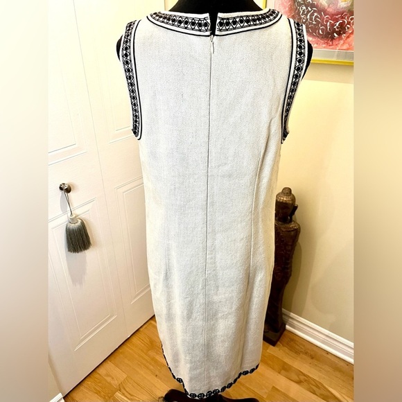 Ann Taylor linen blend shift dress w/blk beading &embroidery,back zip,hook&eye🖤 - Picture 4 of 16
